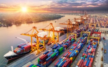 VAIO pronounces tiny pc with heaps of ports 4 VAIO pronounces tiny pc with heaps of ports 3