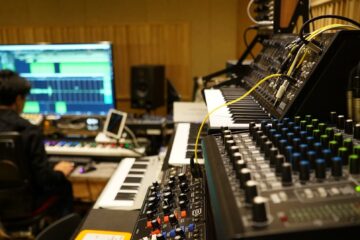 Game Audio Design: Your Next Career Move ? 3 Game Audio Design: Your Next Career Move ? 2
