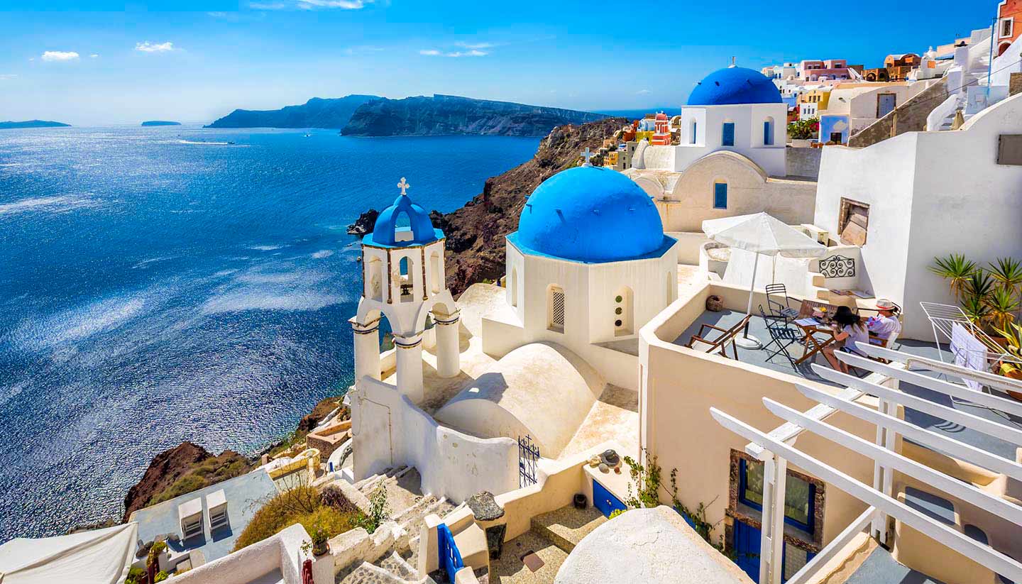 Greece Travel Guides - The Most Famous Greek Islands 1