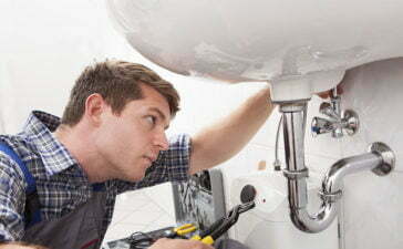 Why You Need to Hire a Professional Emergency Plumber 14