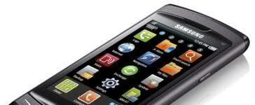 Review of the Samsung S8500 Wave 12