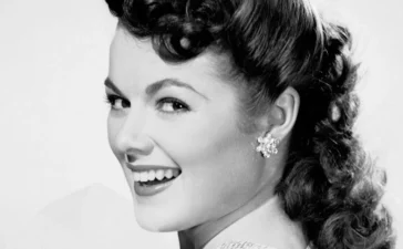 Empowering Women: The Impact of Juanita Katt 7