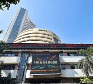Closing Bell: Sensex ends higher, Nifty holds eleven,500; PNB profits 3% 17 Closing Bell: Sensex ends higher, Nifty holds eleven,500; PNB profits 3% 10