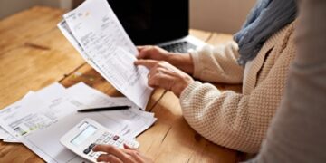 Know what you’re entering into earlier than you sign the mortgage papers 5 Know what you’re entering into earlier than you sign the mortgage papers 3