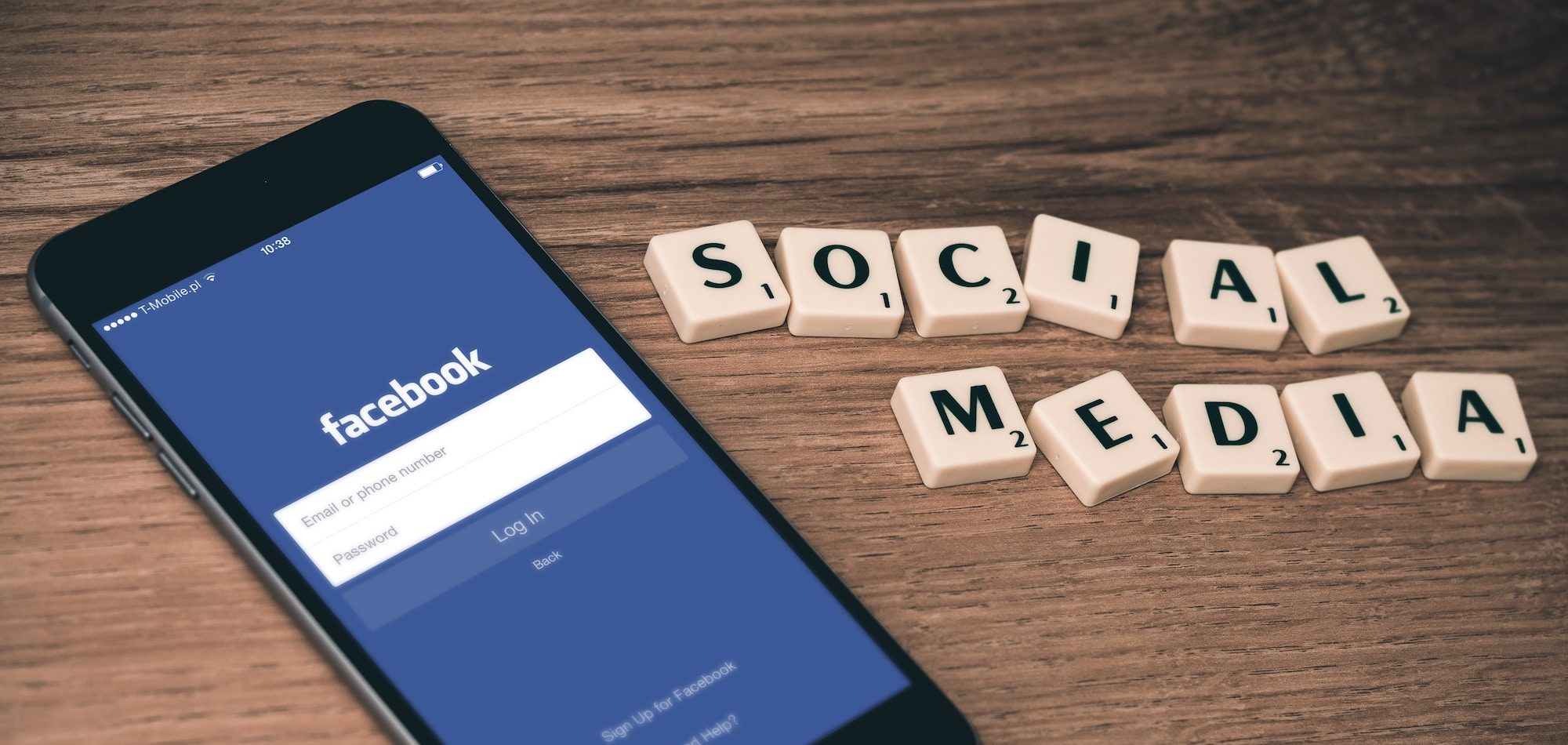 Facebook Feed Widget WordPress Plugin Review