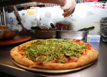 WEB EXTRA: Grasshopper Pizza
