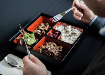 Savour the Moment: Bento Lunch Delivery Singapore Style