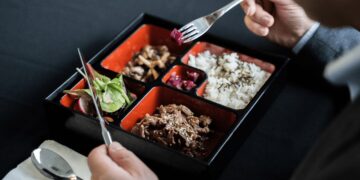Savour the Moment: Bento Lunch Delivery Singapore Style