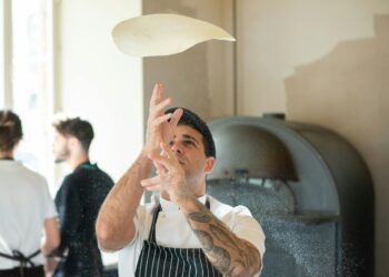 The Secret to Great Pizza Starts With the Spin