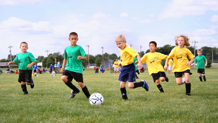1200px-Youth-soccer-indiana