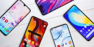 Can Smartphones Help India’s Elderly Combat Mental Health Issues?