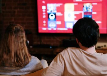 The Browser Apps That Teach You Languages While You Watch TV