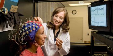 EEG scan detects hidden recognition 5 EEG scan detects hidden recognition