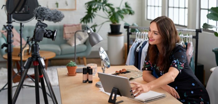 3 Beneficial Design Suggestions and Equipment for Content Creators 2