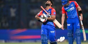 The Suspense of Suspended Play in Cricket