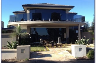Benefits of Having Tinted Glass Windows for Home 2