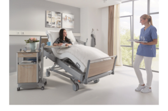 How to Take Care of an Elderly After Being Discharged from Hospital 4