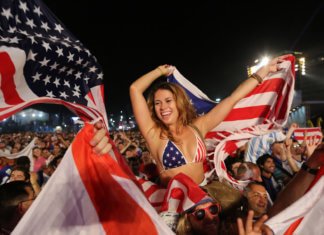 U.S. retail income fall for 2nd straight month on susceptible cars