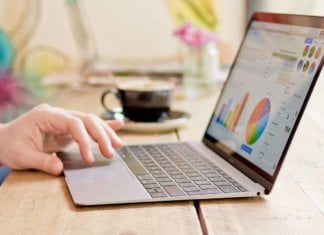 Should You Believe the Mac Ads? Is Mac Really Better Than PC?