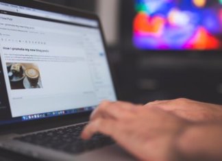 CPJ welcomes release of Saudi blogger after 10 months, calls for expenses to be dropped