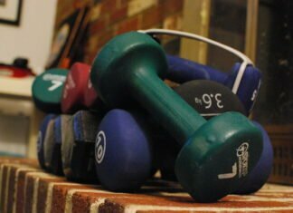 5 Key Things to Know About Sauna Suits 5442846299_0905935664.jpg