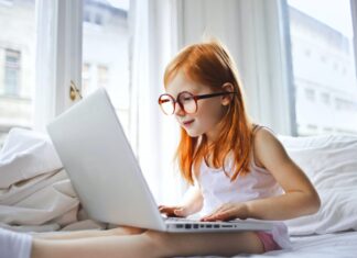 Get Photochromic Blue Blockers To Protect Your Kids Eyesight.