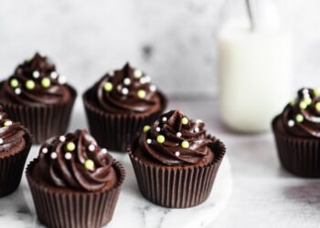Chocolate Cupcake Recipe – Easy to Make and Super Delicious!
