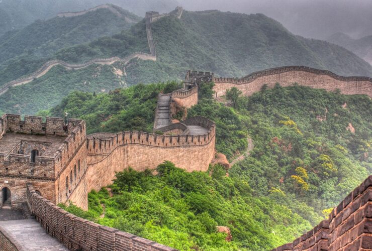 China Looks to Brexit, EU as Templates for Cross-Border Finance 47 China Looks to Brexit, EU as Templates for Cross-Border Finance 45