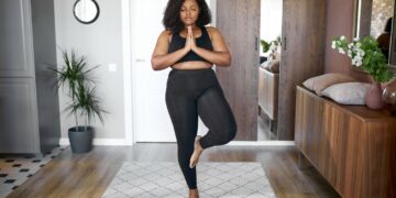 How to Start Plus Size Yoga With Sara Anne’s Beginner Guide