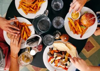 Toward a Theory of American Festival Cuisine 5