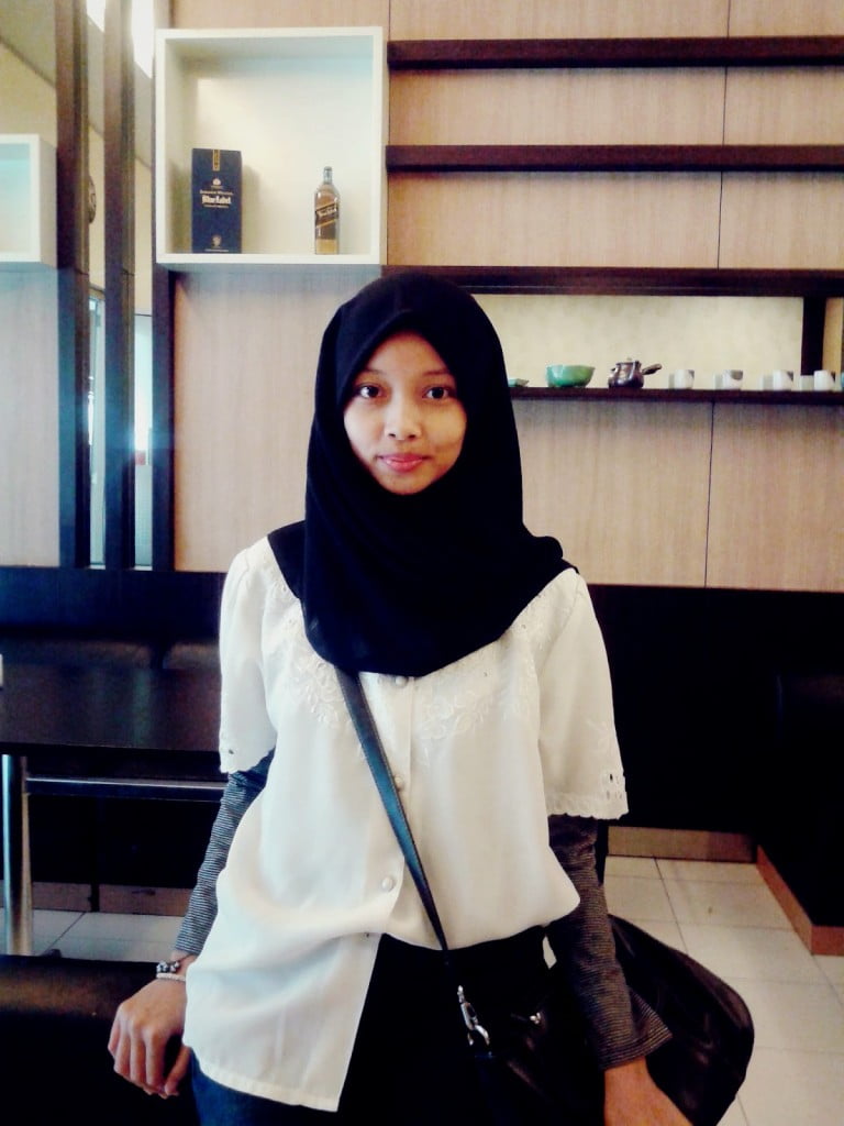 How Rawdah Mohamed Is Challenging Modest Style Conventions and Fashion’s Inclusivity Problem 1