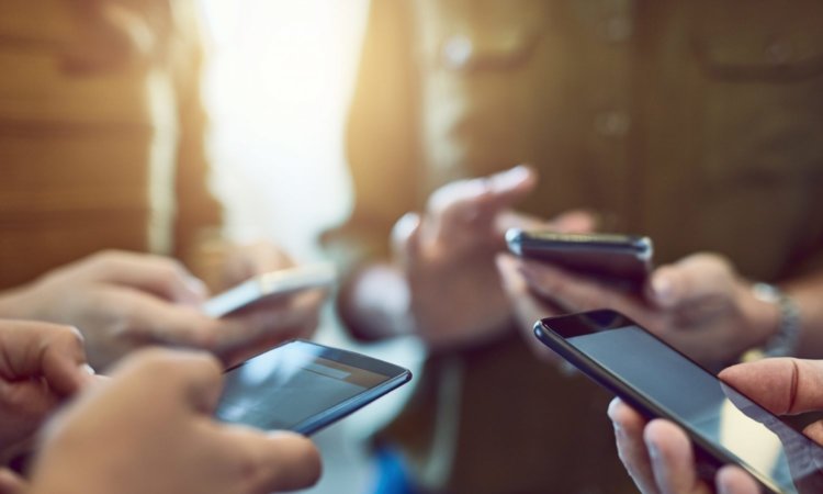 Seven antique cell phones which can be worth a fortune these days 5