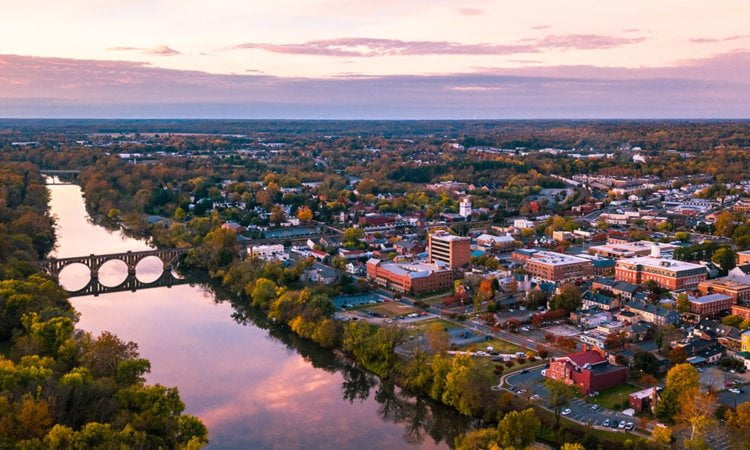 The arena can Virginia be out of doors of the top five on two AP ballots 9