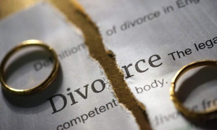 5 Questions to Ask Yourself When in a Divorce Dilemma 10
