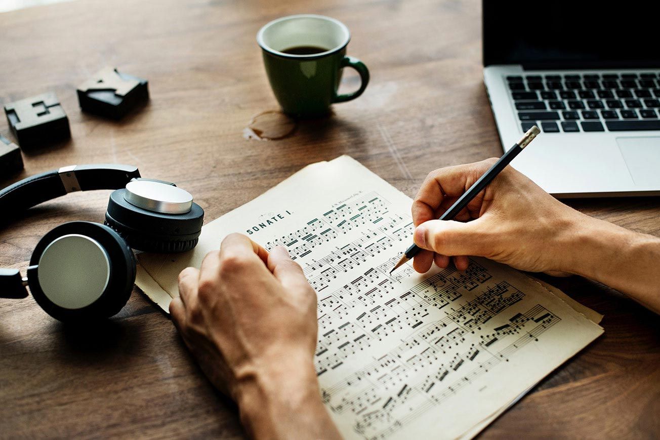 Importance of Learning Music in Old Age: Top 5 Benefits