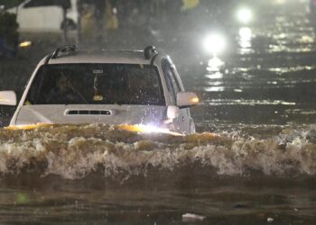 When Water Flow Goes Where It Shouldn’t in Your Car: Why Mastering Runoff Restoration Defines True Collision Repair 2 When Water Flow Goes Where It Shouldn’t in Your Car: Why Mastering Runoff Restoration Defines True Collision Repair
