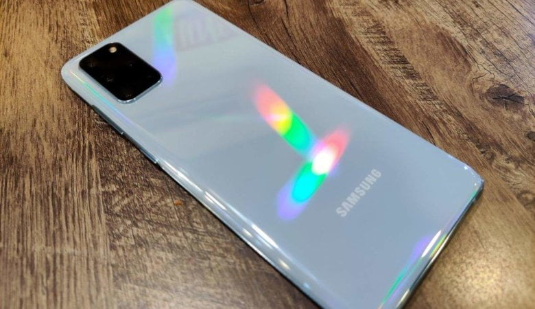 Mobile phone messaging is proving to be a public threat 4