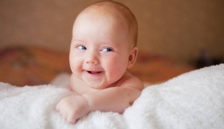 The child who broke the Internet with his expressions 8