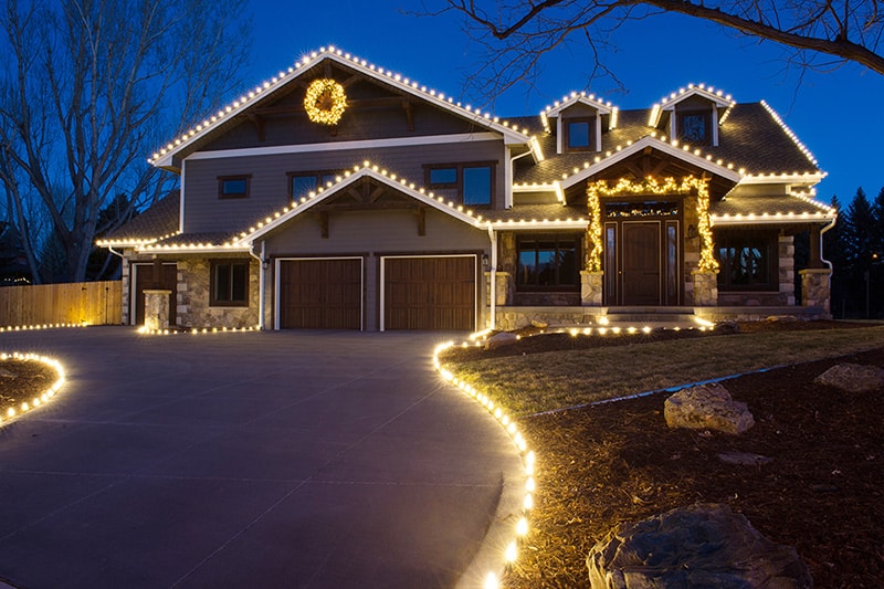Christmas Light Installation in Thornton: A Café Owner’s Best Holiday Decision