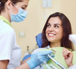 7 important questions to ask your dental implant dentist 1