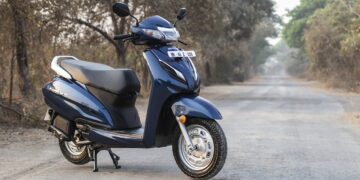 Splendor, Activa pinnacle February 2024 sales charts