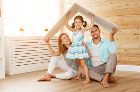 A Comprehensive Guide to Buying Family Floater Plans 4