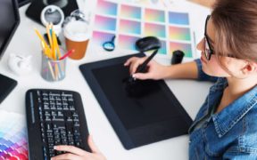 Advantages of Computers in Business 3