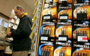 Duracell forays into cellular strength 1