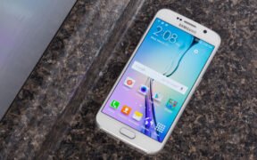 Samsung Galaxy S6 Side Reportedly Receiving Android 4