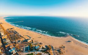 Guide to the 5 Best California Beaches 1