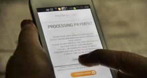 Apple Weighs iPhone Video Modifying App in Renewed Push on Social