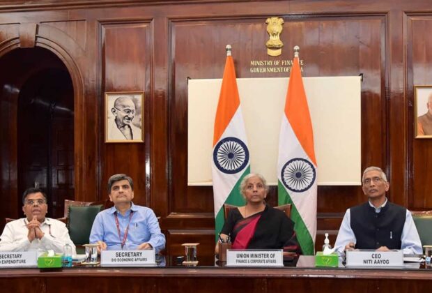 Finance ministry raises serious concerns over Moody's methodology 3