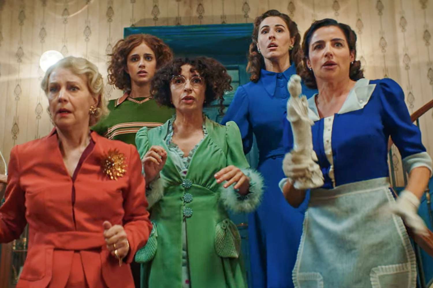 Homicide mysteries and dragon boats. How agencies are boosting employee engagement 1 Homicide mysteries and dragon boats. How agencies are boosting employee engagement 1