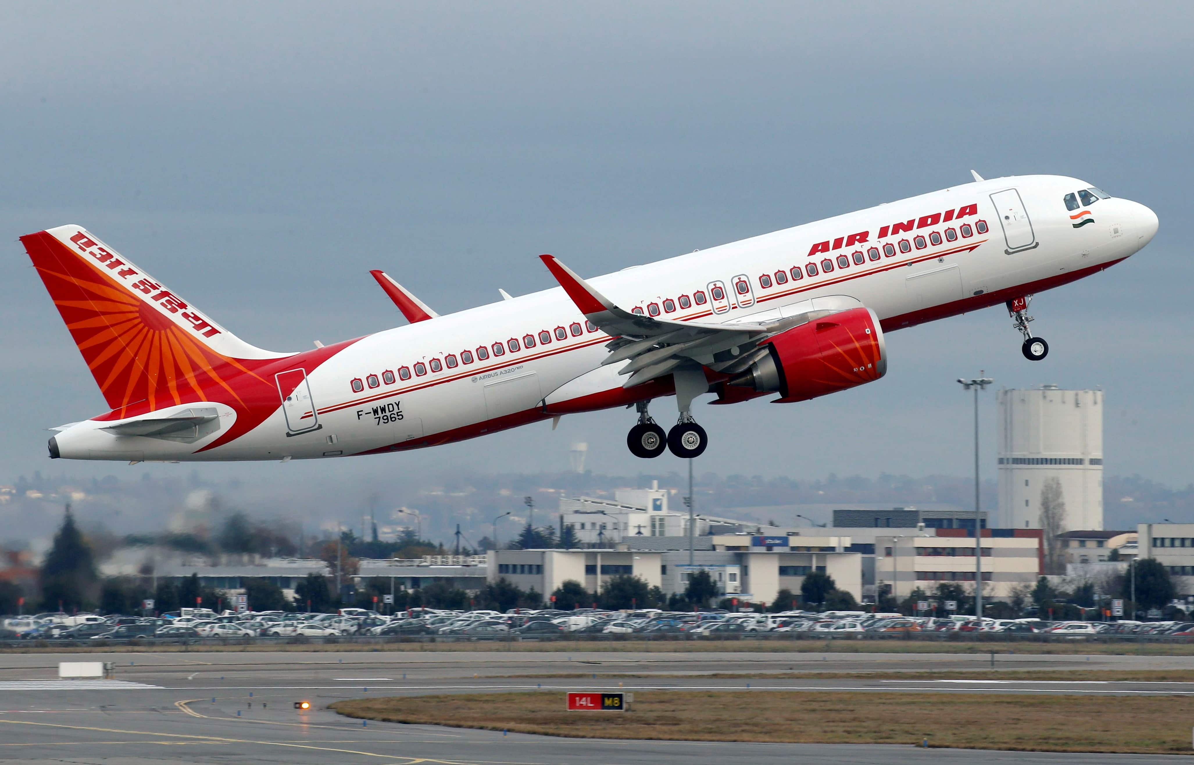 Virgin flight behind schedule by means of Galaxy Be aware hoax 1